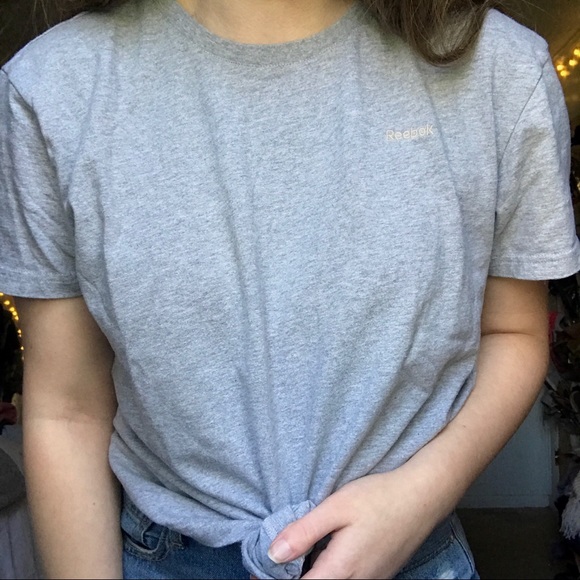 Reebok Tops - Reebok T-Shirt Reebok Tops - Reebok T-Shirt